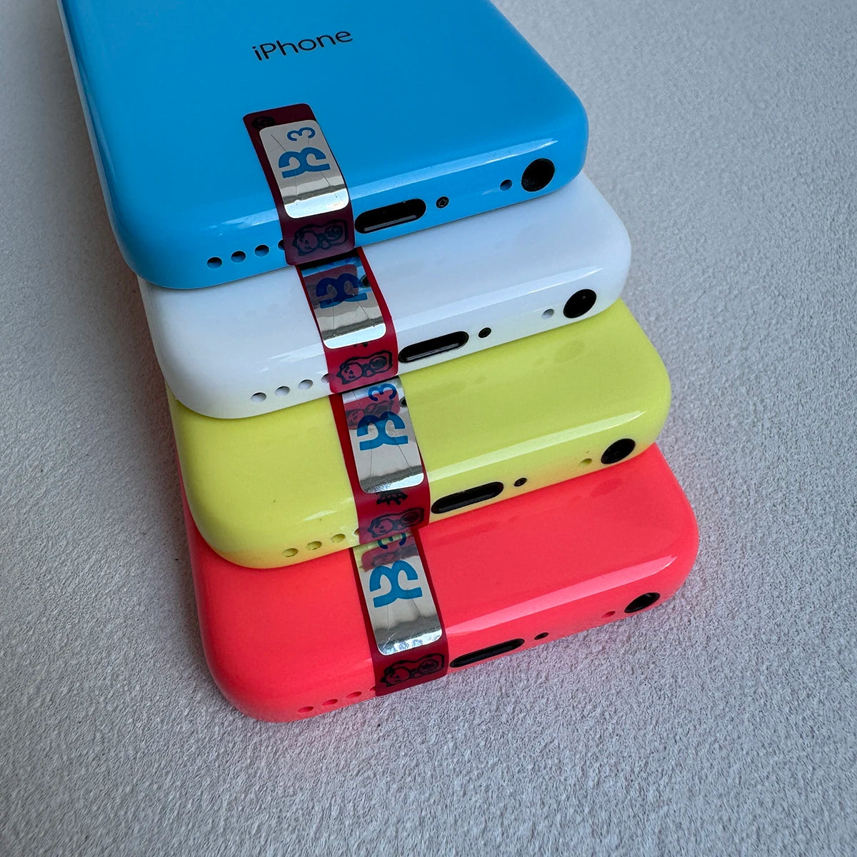 iPhone 5C 3G Mobile Phone 4.0 Display Screen Dual Core CellPhone Unlocked Old Phone